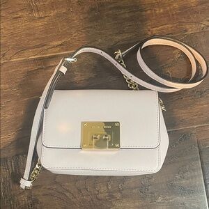Michael Kors Light Pink Crossbody Bag